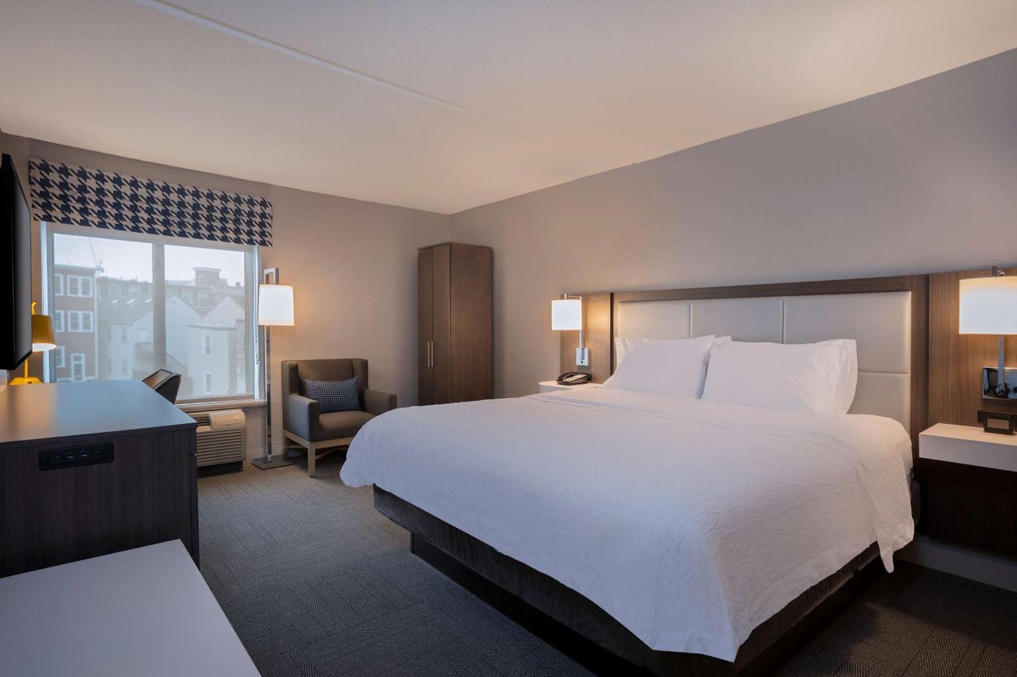 Hampton Inn By Hilton Boston/Кембридж Екстер'єр фото