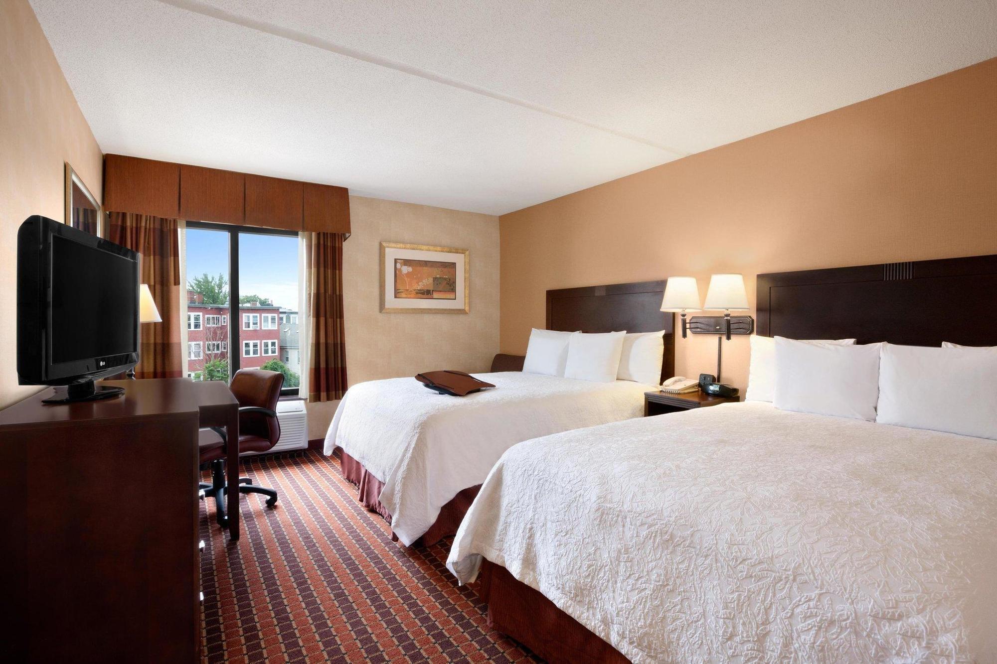 Hampton Inn By Hilton Boston/Кембридж Екстер'єр фото
