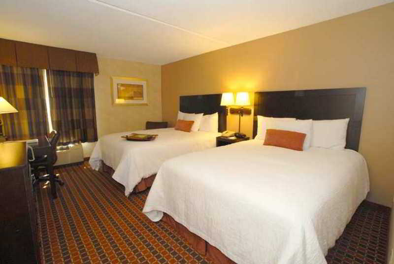 Hampton Inn By Hilton Boston/Кембридж Номер фото