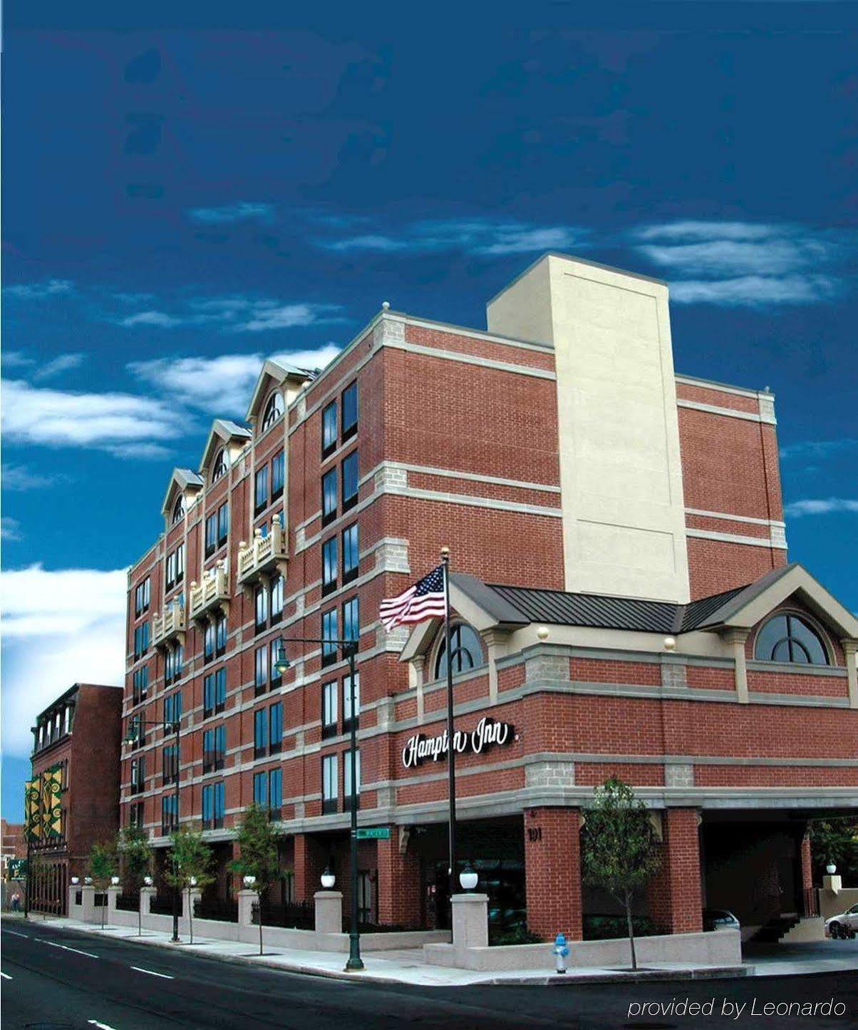Hampton Inn By Hilton Boston/Кембридж Екстер'єр фото