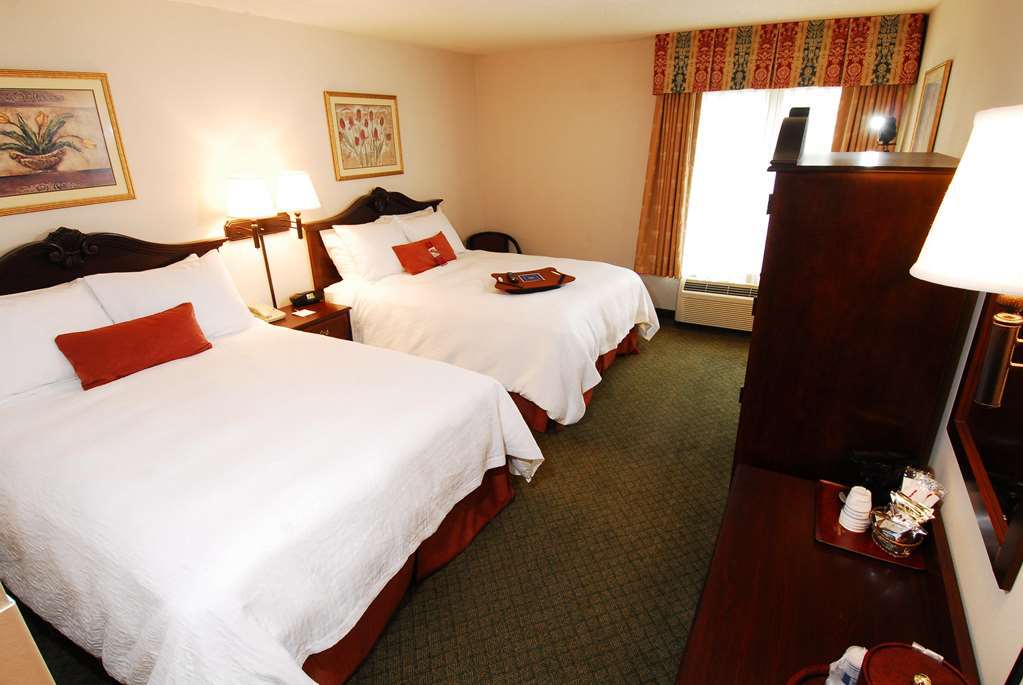 Hampton Inn By Hilton Boston/Кембридж Номер фото